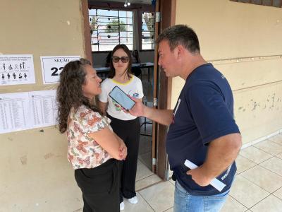 Laranjeiras do Sul - Votação no CMEI Pingo de Gente segue dentro do planejado